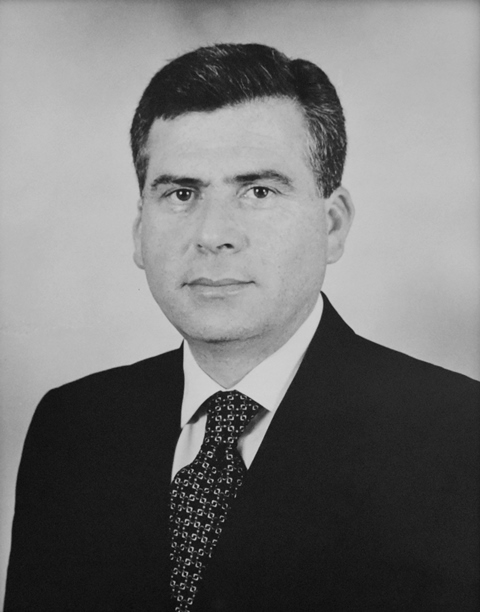 Carlos Emilio Machado Lopes Avila