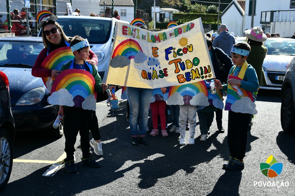 Desfile de Carnaval pelas ruas da Vila da Povoacao_2023_10